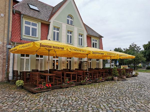 Referenz | RST-RÜGEN | Bahama Jumbrella Sonnenschirm | Greifswald