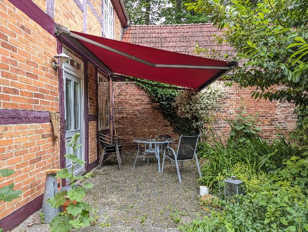 Referenz | RST-RÜGEN | Markilux MX 990 Gelenkarmmarkise | Altenkirchen auf Rügen