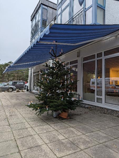 Referenz | RST-RÜGEN | Markisen zur Weihnachtsaison | Breege