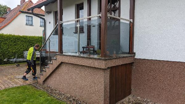 Referenz | RST-RÜGEN | Geländer aus Glas | Schaprode